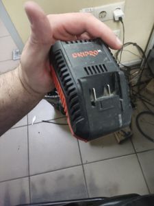 Б/у Шуруповерт Dnipro-M cd-218 1акб 2ah зп 01-200841611