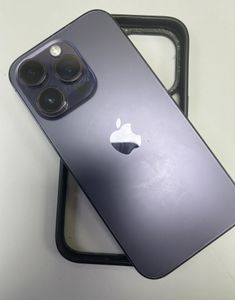 Б/у Мобильный телефон Apple iphone 14 pro 256gb 01-200843235