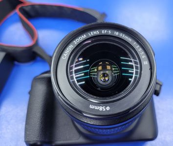 Б/в Фотоапарат Canon eos 4000d + ef-s 18-55 1:3.5-5.6 iii 01-200802756