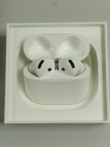 Б/в Навушники Apple airpods 4 01-200856216