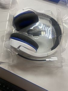 Б/в Навушники Hyperx cloud stinger core wireless для ps4\ps5 01-200859869