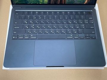 Б/в Ноутбук Apple macbook air 13,6" 2025 mc6t4 / apple m4/ 10 core gpu/ ram 16gb/ ssd 256gb/ a3240 01-200889117