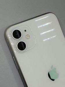 Б/в Мобільний телефон Apple iphone 11 128gb 01-200893550