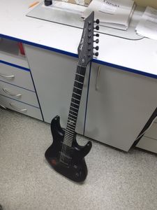 Б/у Электрогитара Harley Benton hwy-25bks progressive series 01-200897010