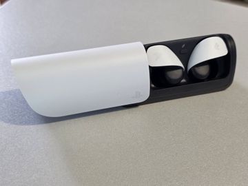 Б/у Наушники Sony pulse explore 01-200912629