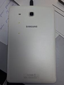 Б/у Планшет Samsung galaxy tab e 9.6 8gb 3g 01-200914571