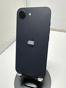 Б/в Мобільний телефон Apple iphone 16e 128gb 01-200915332