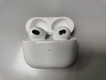Б/в Навушники Apple airpods 3rd generation 01-200937491