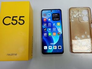 Б/в Мобільний телефон Realme c55 8/256gb 01-200940058