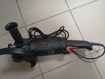 Б/у Угловая шлифмашина Dnipro-M gl-190s 01-200939824
