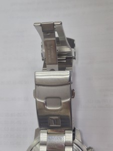 Б/в Годинник Tissot t 120417 a 01-200941500