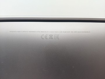 Б/в Ноутбук Apple macbook pro a2251 13,3"/ core i5 2,0ghz/ram16gb/ssd500gb/intel iris graphics 01-200920685