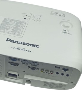 Б/у Проектор Panasonic pt-vz580 01-200891084