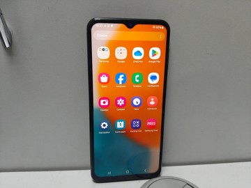 Б/в Мобільний телефон Samsung galaxy a23 5g sm-a236b 4/64gb 01-200966344