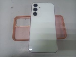 Б/в Мобільний телефон Samsung galaxy a35 5g 6/128gb 01-200974449
