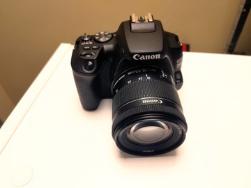 Б/в Фотоапарат Canon eos 250d kit 18-55mm ef-s is stm 01-200999330