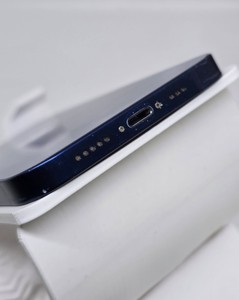 Б/у Мобільний телефон Apple iphone 12 64gb 01-201006294