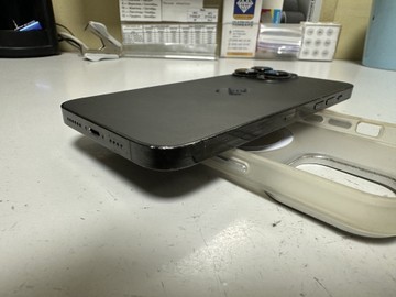 Б/в Мобільний телефон Apple iphone 14 pro max 128gb 01-201006357