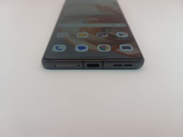 Б/у Мобільний телефон Motorola edge 50 12/512 01-200982113