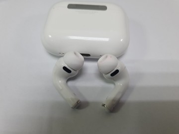 Б/в Навушники Apple airpods pro 3 01-201048286
