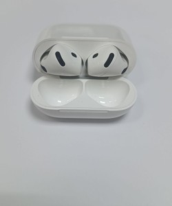 Б/у Навушники Apple airpods 4 01-201056028