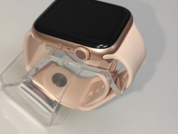 Б/в Смарт-годинник Apple watch series 6 gps 44mm aluminum case 01-201053845