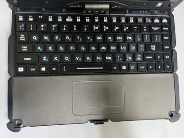 Б/в Ноутбук  12/core i5 6200u ddr3/8gb ddr2/hdd *відсутній/ssd 128 gb/*інтегрована 01-201110318