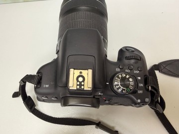 Б/в Фотоапарат Canon eos 750d kit 18-135mm ef-s is stm 01-201114523
