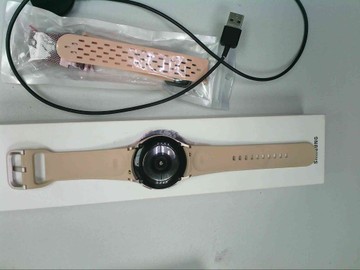 Б/в Смарт-годинник Samsung galaxy watch4 40mm lte 01-201138501