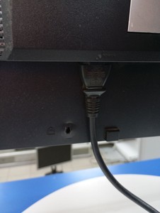 Б/в Монітор Dell u2211ht 01-201160299