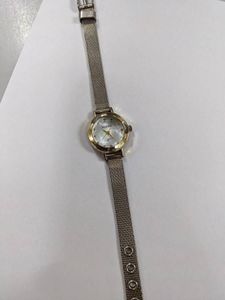 Б/у Часы Huans жіночий 01-19250809