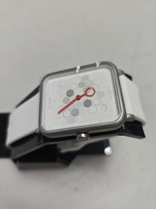 01-19032786: Hvilina salidarnasc