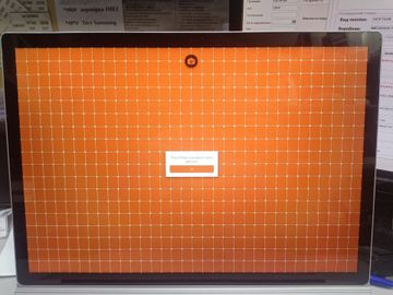 01-200766023: Microsoft 15/core i7 8650u ddr3/16gb ddr3/ssd 256 gb/geforce gtx1060 6gb