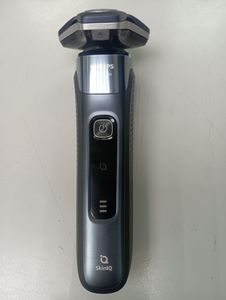 01-200773263: Philips shaver series 7000 s7882/55