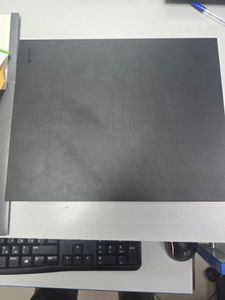 01-200789149: Microsoft xbox one x 1tb