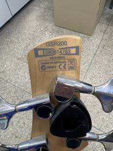 01-200796256: Ibanez gsr200