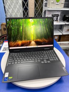 Lenovo 16/core i7-12650h ddr5/16gb ddr5/hdd *відсутній/ssd 800 gb/geforce rtx3050ti 4gb