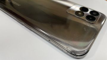 Б/у Мобильний телефон Realme 8i 4/64gb 01-200777231