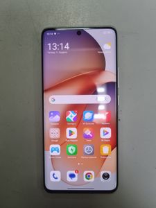 Б/в Мобільний телефон Xiaomi redmi note 13 pro+ 12/512gb 01-200810936