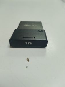 Б/в Жорсткий диск Seagate srd0mx1 2тб для xbox series x|s 01-200810981