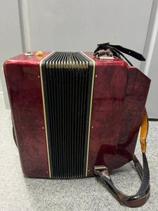 Б/в Баян Білорусь без моделі 01-200810977