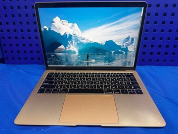 Б/в Ноутбук Apple macbook air a1932 13,3" core i5 1,6ghz/ram8gb/ssd128gb/intel uhd graphics 617 01-200810579