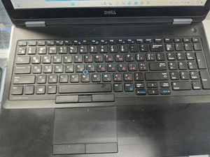 Б/в Ноутбук Dell 15/core i3 6100u ddr3/8gb ddr3/hdd *відсутній/ssd 180 gb/*інтегрована 01-200817705