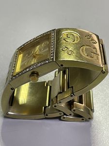 Б/у Часы Guess 18034011 01-200030311