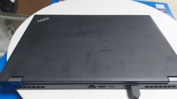 Б/у Ноутбук Lenovo 15/core i7 8850h ddr4/32gb ddr4/ssd 512 gb/quadro p2000 max-q 4gb 01-200821522