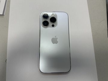 Б/в Мобільний телефон Apple iphone 14 pro 256gb 01-200825519