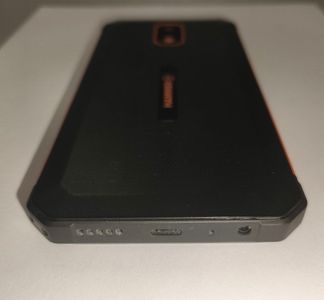 Б/в Мобільний телефон Hammer iron v 4/64gb 01-200825830