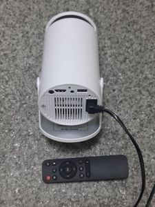 Б/у Мультимедийный проектор M300 Max hy300 01-200830371