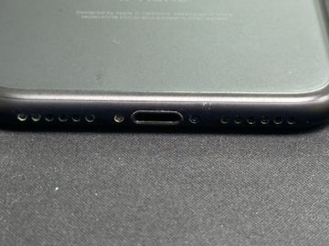 Б/у Мобильный телефон Apple iphone 7 32gb 01-200831027