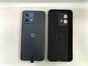 Б/в Мобільний телефон Motorola moto g84 12/256gb 01-200839191